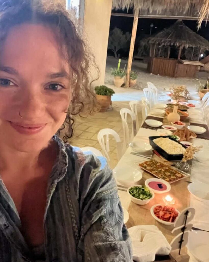 "יש מאין" מטבח טבעי - השפית לי-אור