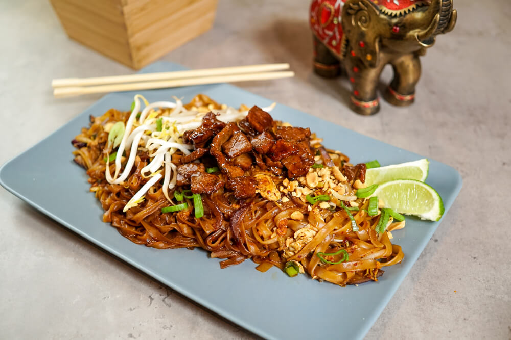 להביא את תאילנד עד הבית: החוויה של שף פרטי תאילנדי