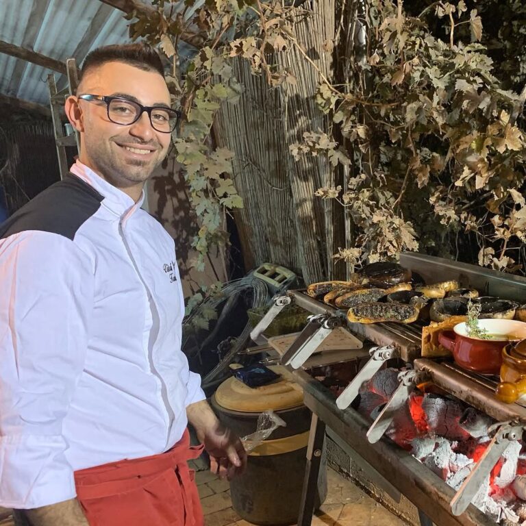 79215833_126434125093471_5515948375347413327_n